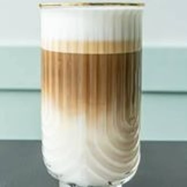 Cafe Con Leche.
